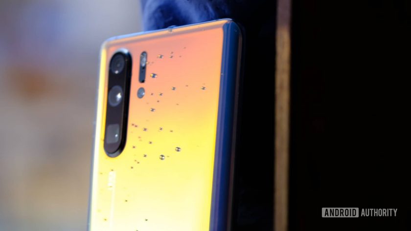 Huawei P30 Pro shimmer back "width =" 840 "height =" 473 "data-attachment-id =" 973621 "srcset =" https: //cdn57.androidauthority.net/wp-content/uploads/2019/04/Huawei-P30-Pro-back-shimmer-840x472.jpg 840w، https://cdn57.androidauthority.net/wp-content/uploads/2019 /04/Huawei-P30-Pro-back-shimmer-300x170.jpg 300w, https://cdn57.androidauthority.net/wp-content/uploads/2019/04/Huawei-P30-Pro-back-shimmer-768x432. jpg 768w, https://cdn57.androidauthority.net/wp-content/uploads/2019/04/Huawei-P30-Pro-back-shimmer-16x9.jpg 16w, https://cdn57.androidauthority.net/wp- content/uploads/2019/04/Huawei-P30-Pro-back-shimmer-32x18.jpg 32w, https://cdn57.androidauthority.net/wp-content/uploads/2019/04/Huawei-P30-Pro-back -shimmer-28x16.jpg 28w, https://cdn57.androidauthority.net/wp-content/uploads/2019/04/Huawei-P30-Pro-back-shimmer-56x32.jpg 56w, https://cdn57.androidauthority .net/wp-content/uploads/2019/04/Huawei-P30-Pro-back -shimmer-64x36.jpg 64w, https://cdn57.androidauthority.net/wp-content/uploads/2019/04/Huawei-P30-Pro-back-shimmer-712x400.jpg 712w, https://cdn57.androidauthority.net/wp-content/uploads/2019/04/Huawei-P30-Pro-back-shimmer-1000x563.jpg 1000w, https://cdn57.androidauthority.net/wp-content/uploads/2019/04/Huawei-P30-Pro-back-shimmer-1200x675.jpg 1200w, https://cdn57.androidauthority.net/wp-content/uploads/2019/04/Huawei-P30-Pro-back-shimmer-792x446.jpg 792w, https://cdn57.androidauthority.net/wp-content/uploads/2019/04/Huawei-P30-Pro-back-shimmer-1280x720.jpg 1280w, https://cdn57.androidauthority.net/wp-content/uploads/2019/04/Huawei-P30-Pro-back-shimmer-1340x754.jpg 1340w, https://cdn57.androidauthority.net/wp-content/uploads/2019/04/Huawei-P30-Pro-back-shimmer-770x433.jpg 770w, https://cdn57.androidauthority.net/wp-content/uploads/2019/04/Huawei-P30-Pro-back-shimmer-356x200.jpg 356w, https://cdn57.androidauthority.net/wp-content/uploads/2019/04/Huawei-P30-Pro-back-shimmer.jpg 1920w" siz es="(max-width: 840px) 100vw, 840px